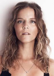 The Thief, His Wife and the Canoe (TV Mini Series 2022)