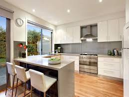 Home plan gibt es bei ebay! 10 Modern U Shaped Kitchen Designs With Pictures In 2021