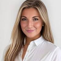 Brianna Hagan's Instagram, Twitter & Facebook