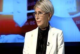 Raluca turcan a precizat ca se vor face intre 1.000 si 2.000 de angajari. Raluca Turcan AnunÈ› Despre Pensii Noi Sisteme ImpÄƒrÈ›ite Pe Categorii Profesionale Realitatea FinanciarÄƒ