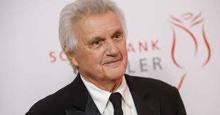 In Irvings neuem Roman gibt's nur eine nicht-queere Person