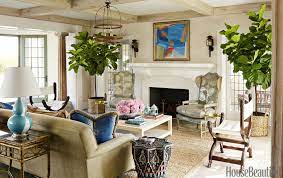 The Founder Of Anthropologie Has The Most Amazing House Beach House Living Room Beachy Living Room Interior Design