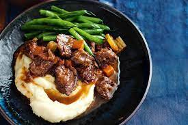 15 Essential Slow Cooker Recipes For Winter News Features
