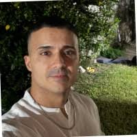 40+ "Denis De León" profiles