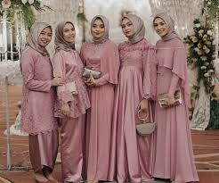Beberapa model long dress bahan sifon terbaru. 50 Inspirasi Model Gamis Brokat Kombinasi Sifon Terbaru Wikipie Co Id