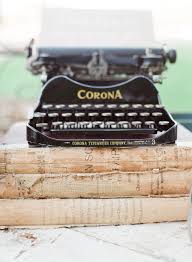 Old Letters Machine A Ecrire Livre D Or Retro