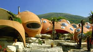Pierre cardin selling this 'bubble palace' for $456 million. Pierre Cardin S Bubble House Palais Bulles By Antti Lovag
