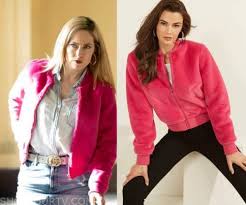 Chris meloni, the man who became a household name for his portrayal of detective elliot stabler, returns to the new york police department, but in a different unit. Law And Order Organized Crime Fashion Clothes Style And Wardrobe Worn On Tv Shows Shop Your Tv