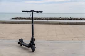 Breve Une Nouvelle Trottinette Electrique Chez Mercedes Benz