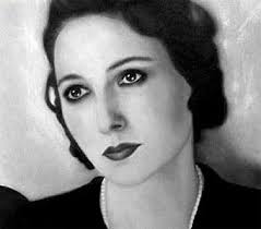 Juana de Ibarbourou nació en la ciudad de Melo, departamento de Cerro  Largo, el 8 de marzo de 1892. Sin dudas Juana es una de las más celebres  -sino la más- poetisas