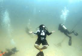 6 months ago 09:01 bravotube. How To Pee Stories From The Scuba Diving World By Charu Future Travel
