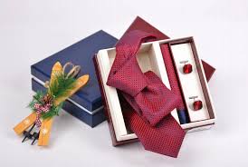 что подарить папе на 40 лет от дочери своими руками 82 Idei Chto Podarit Pape Na 66 67 68 69 Let Spisok Podarkov I Sovety