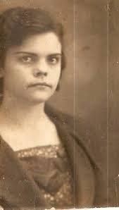 Irma Knight's Instagram, Twitter & Facebook