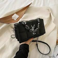 Jual aneka merk tas wanita model terbaru & terlengkap di tokopedia. Harga Tas Wanita Terbaik Agustus 2021 Shopee Indonesia
