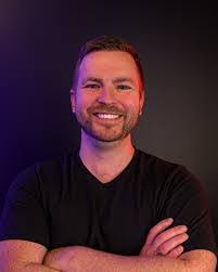 Tim Milner's Instagram, Twitter & Facebook