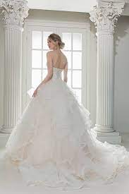 Check spelling or type a new query. Pin Auf Brautkleider