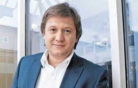 Зеленский и гончарук лично отдали центрэнерго коломойскому. Danilyuk Aleksandr Aleksandrovich Persona Rf