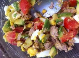 La Cuisine D Aurelie Et De Ses Amis Peches Grillees Avocat Thon Salade De Peche