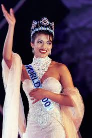 Shahrukh khan proposes priyanka chopra in miss world 2000 contest marry me. Pin On Priyanka Chopra