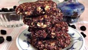 Biscuiti Cu Aronia Si Fulgi De Ovaz Food Chocolate Cookie Desserts