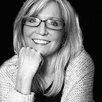 Wendy Adair's Instagram, Twitter & Facebook