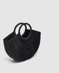 Bolso De 40 Cm X 20 Cm X 25 Cm Straw Bag With Rounded Handles 49 90 Usd Zara Black Woven Basket Handbag Round Handles Height X Width X Depth 25 X 39 X 11 Straw Bag Woven Bag Bags