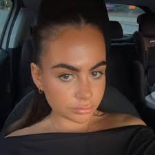 I'm after a ragdoll pendant with chain gold for my baby girl