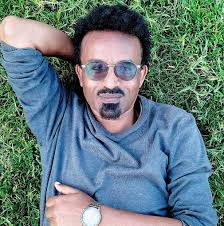 Only artists, some artists do understand fully