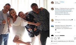 Ευχές για τη γιορτή της μητέρας. Ale3andros Mpoyrdoymhs Lena Drosakh Pantreythkan Ligo Prin Ginoyn Goneis Binteo