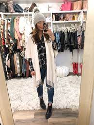 8 Easy Winter Outfit Ideas Sandyalamode Easy Winter Outfit Winter Outfits Women Simple Winter Outfits