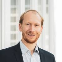 1800+ profili “Zelenka”