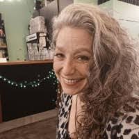 Holly Crum's Instagram, Twitter & Facebook