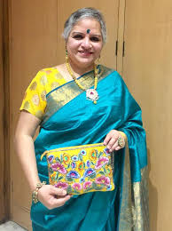 Chinna dua, a cuisine connoisseur, revels in the art of cooking and baking and describes the process as therapeutic. Chinna Dua Drapes An Elegant Tale Of Style And Culture With Her 400 Saris