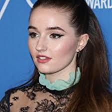 Lily Cotton (played by Kaitlyn Dever) outfits