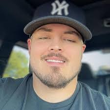 Ezekiel Solis's Instagram, Twitter & Facebook