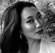 Sui Lee's Instagram, Twitter & Facebook