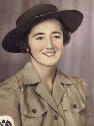 Gwenda Edith (Thomas) Evans (1924-2013)