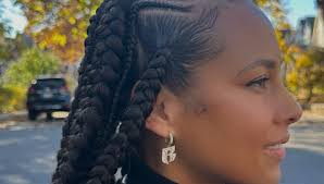 Some people talk about it and some people be about it!!!! I'm proud of this  brave heart named Alicia Dean for fighting the good fight 🙏🏽🙏🏽 hit the  streets and VOTE !!!!!!!!!