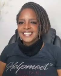 Makeup & Ministry 💄💕 Y’all the Apostle almost got retained 🤣🤣🤣 I even  had to spank her hand. By the time we were done she had done used 20 makeup  brushes 🤣🤣🤣 This was such a fun & refreshing session. ...