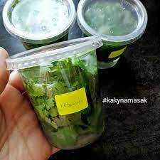 Padahal seledri menyimpan banyak khasiat penting bagi tubuh. Mingguan Wanita Tips Nak Simpan Daun Ketumbar Daun Facebook