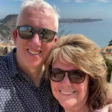 Pete the Poet helps Tiverton residents offload their troubles and stresses 