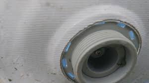 Oftentimes not having a drain port, or placing it in a bad spot can make your liquid cooling experience complicated. Coleman Pool Drain Valve