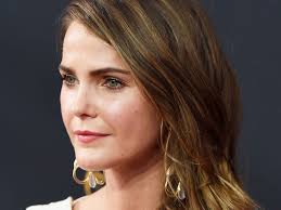 The Emmys 2016: How to Get Keri Russell's Hollywood Waves