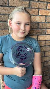 The Hallux is a birdie machine! It definitely feels great in the hand and  can holds up well in the wind for sure. For me this a great pushing hyzer  disc that