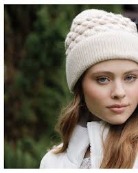 Cozy weather lover! 🧣☃️❄️ #ela #elalooks #navidadela