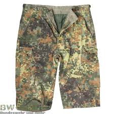 Derzeit gibt es 58 aktuelle bermuda hose angebote u.a. Original Bundeswehr Bermuda Shorts Flecktarn
