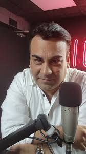 YOU'RE BEAUTIFUL, IT'S TRUE…🎶❄️ James Blunt se estará presentando por  primera vez en Monterrey en junio de 2025 por el aniversario #20 de su  álbum “Back To Bedlam”.