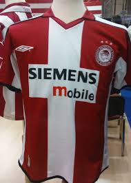 Um ihnen als kunde die wahl des perfekten produkts minimal beispiel abzunehmen, haben unsere produkttester außerdem unseren favoriten. Datei Olympiakos Shirt Siemens Umbro 2 Cropped Jpg Wikipedia