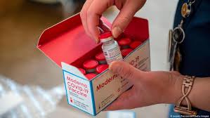 Moderna videos and latest news articles; Coronavirus Germany Rolls Out Moderna Vaccine News Dw 12 01 2021