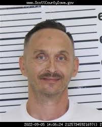 Chris Dagen's Instagram, Twitter & Facebook